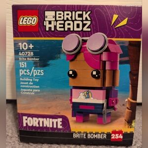NWT LEGO Brick Heads FORTNITE Brite Bomber Collectable